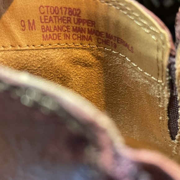 Comfortiva Boots Womens 9 M Fallston Red Leather Flat Ankle Booties Zip - Picture 7 of 7